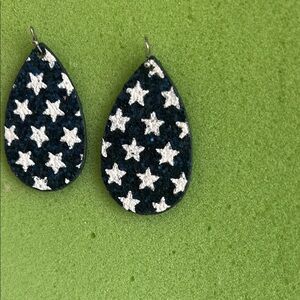 Star Pattern Teardrop Earrings